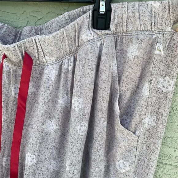 Sleep by Cacique Women's Plus Jogger Pants Gray Floral Size 22/24 - Picture 7 of 10